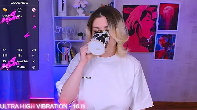 cutie mili online show from March 13, 6:58 am