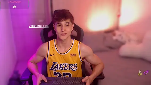 thomklein online show from September 11, 7:47 pm