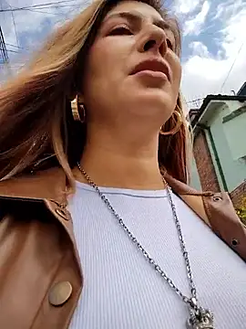 Snapshot of scarlett_moore chatting on February 14, 2:47 pm scarlett moore online show from February 14, 2:47 pm