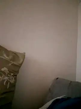Snapshot of jonjoey123 chatting on July 20, 1:31 am jonjoey123 online show from July 20, 1:31 am