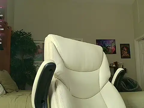 thonylewys online show from May 24, 8:14 pm