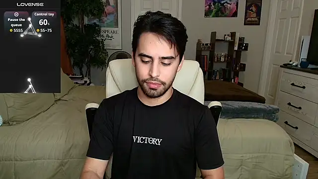 thonylewys online show from June 21, 8:44 pm