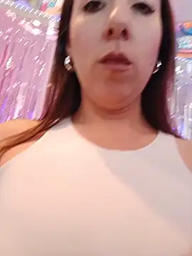 Snapshot of Mia_Novikov chatting on June 19, 10:46 pm Mia Novikov online show from June 19, 10:46 pm