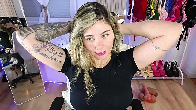 Tawny cox online show from January 14, 9:26 am