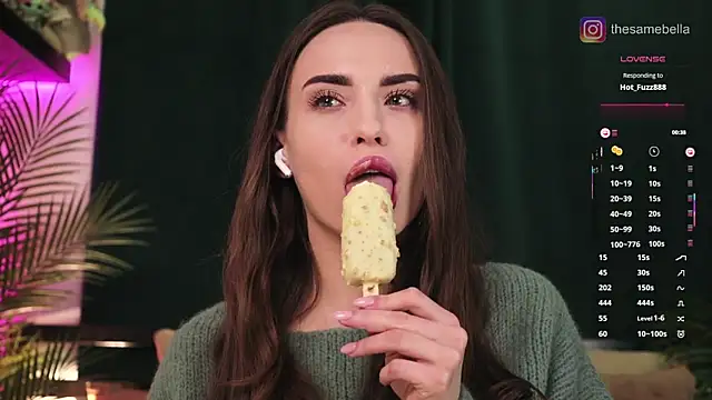 BabyYoda- online show from October 4, 5:55 pm