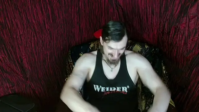 Snapshot of ConanJones chatting on April 6, 7:48 pm ConanJones online show from April 6, 7:48 pm