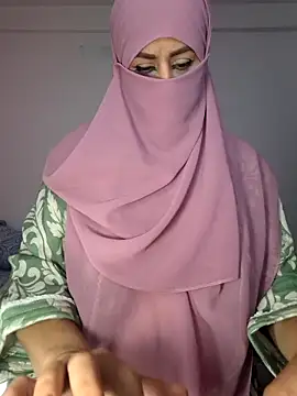 amiraferraz online show from November 2, 4:09 pm