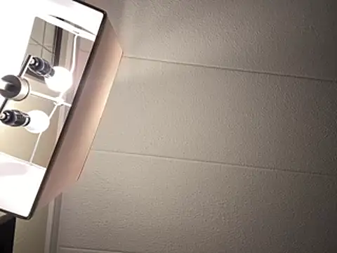 lookin4excitement23 online show from April 29, 2:15 am