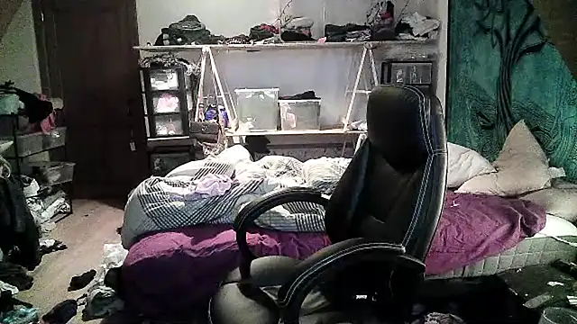 Ombeline1 online show from January 11, 7:49 am