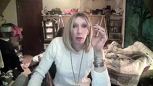 Ombeline1 online show from January 15, 6:19 pm