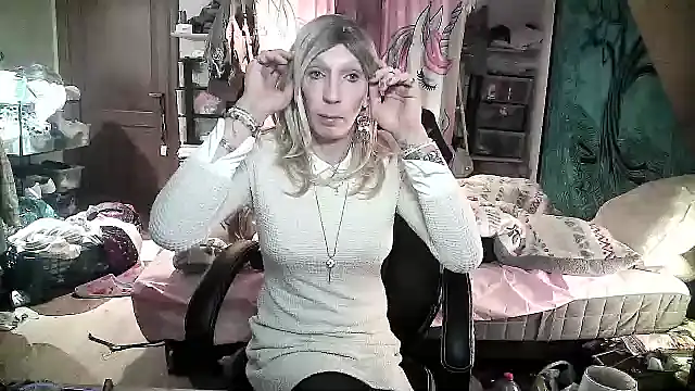 Ombeline1 online show from January 28, 3:57 am