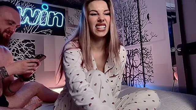 niki7377 online show from March 12, 12:04 pm