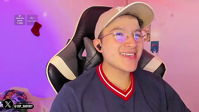 AustinSummerr online show from December 28, 1:49 pm