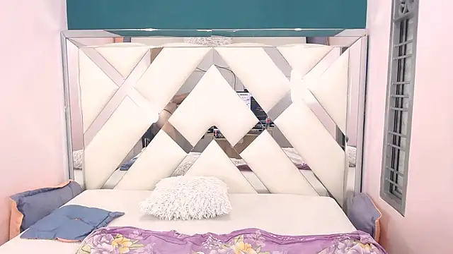 Lizeth Bels online show from January 18, 11:11 pm