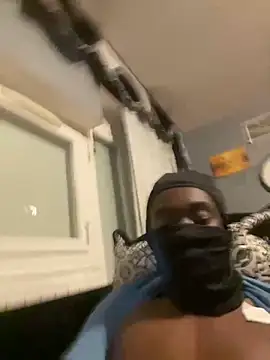 Snapshot of elninoblacko chatting on February 14, 2:07 am elninoblacko online show from February 14, 2:07 am