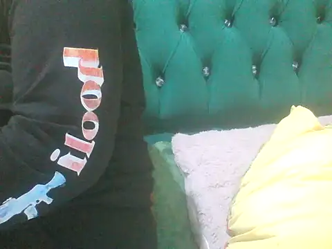 Sexy Riri online show from October 24, 3:52 pm