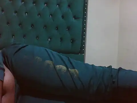 Sexy Riri online show from June 14, 12:18 pm