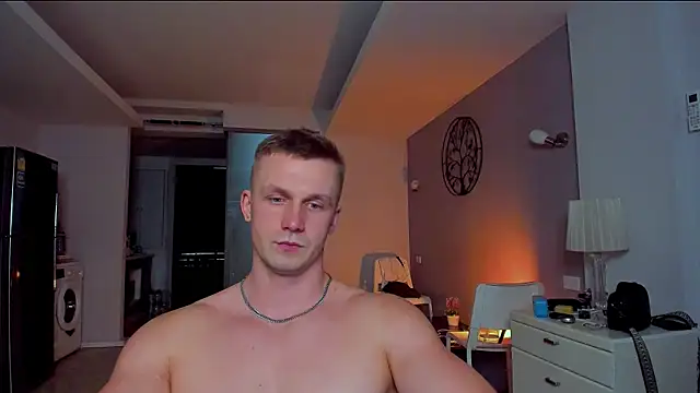 Snapshot of Samuel_Andrew chatting on February 8, 4:49 am Samuel Andrew online show from February 8, 4:49 am