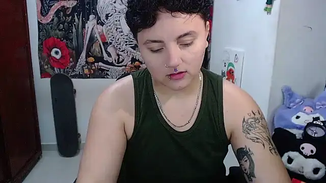 isabeautyx19 online show from April 30, 1:45 am