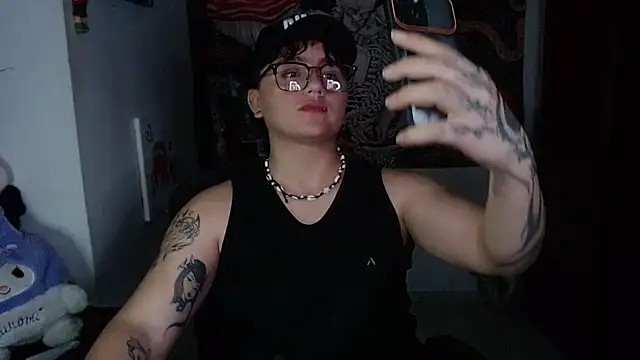 isabeautyx19 online show from May 11, 1:55 am