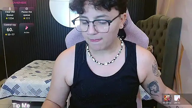 isabeautyx19 online show from June 11, 1:38 am