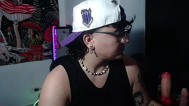 isabeautyx19 online show from June 26, 12:59 am