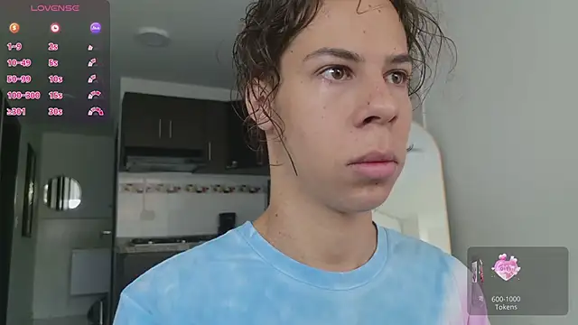 Snapshot of grey___27 chatting on March 1, 11:34 am grey 27 online show from March 1, 11:34 am