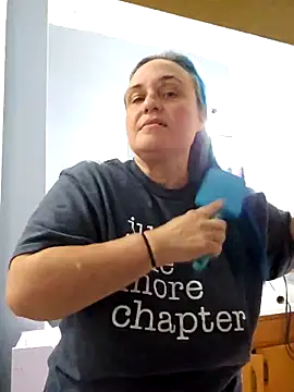 stellaquinn1775 online show from March 5, 8:27 pm