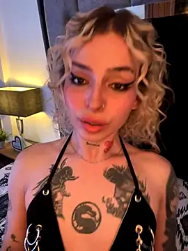 Bonnie vega online show from October 25, 8:25 pm