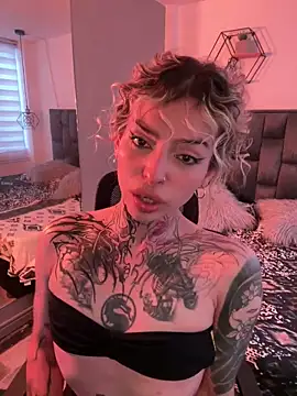 Snapshot of Bonnie_vega chatting on April 17, 9:40 pm Bonnie vega online show from April 17, 9:40 pm