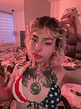 Snapshot of Bonnie_vega chatting on April 21, 10:23 pm Bonnie vega online show from April 21, 10:23 pm