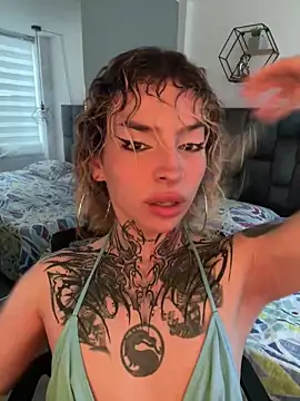 Snapshot of Bonnie_vega chatting on June 9, 9:48 pm Bonnie vega online show from June 9, 9:48 pm