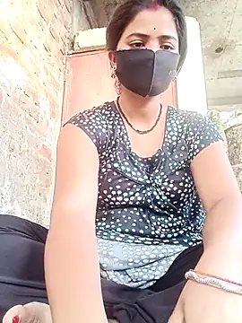 Snapshot of Mamta_Chaterjee chatting on May 23, 12:49 am Mamta Chaterjee online show from May 23, 12:49 am