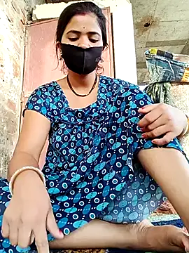 Snapshot of Mamta_Chaterjee chatting on May 25, 1:00 am Mamta Chaterjee online show from May 25, 1:00 am