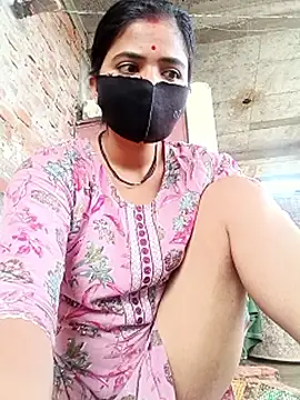 Snapshot of Mamta_Chaterjee chatting on June 14, 2:24 am Mamta Chaterjee online show from June 14, 2:24 am