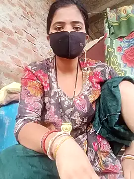 Snapshot of Mamta_Chaterjee chatting on June 21, 3:31 am Mamta Chaterjee online show from June 21, 3:31 am