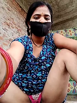 Snapshot of Mamta_Chaterjee chatting on July 5, 1:56 am Mamta Chaterjee online show from July 5, 1:56 am