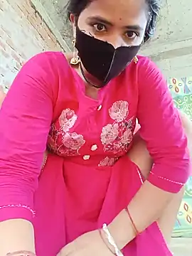 Snapshot of Mamta_Chaterjee chatting on July 7, 1:41 am Mamta Chaterjee online show from July 7, 1:41 am