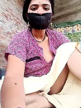 Snapshot of Mamta_Chaterjee chatting on July 10, 1:10 am Mamta Chaterjee online show from July 10, 1:10 am