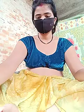 Snapshot of Mamta_Chaterjee chatting on July 13, 1:08 am Mamta Chaterjee online show from July 13, 1:08 am