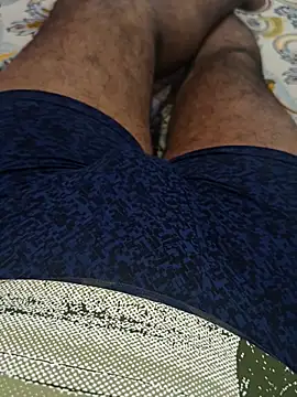 Snapshot of ak007_desire chatting on February 17, 3:19 pm ak007 desire online show from February 17, 3:19 pm