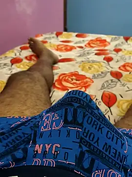 Snapshot of ak007_desire chatting on March 24, 12:15 am ak007 desire online show from March 24, 12:15 am