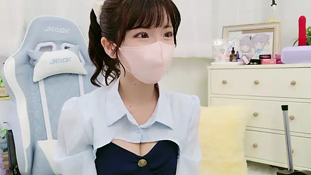 -minami- online show from September 27, 12:10 pm