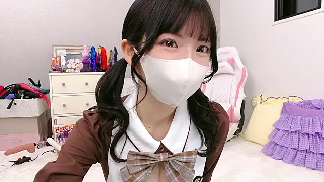 Snapshot of -minami- chatting on March 16, 12:09 pm -minami- online show from March 16, 12:09 pm