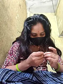 Hi Radhika online show from September 11, 2:06 pm