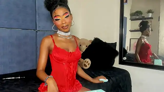 Snapshot of Ebonydollxx chatting on February 24, 7:34 pm Ebonydollxx online show from February 24, 7:34 pm