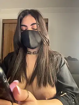 Snapshot of Hot-Sarah-arab chatting on February 15, 5:20 pm Hot-Sarah-arab online show from February 15, 5:20 pm