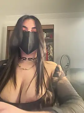 Snapshot of Hot-Sarah-arab chatting on February 23, 7:44 pm Hot-Sarah-arab online show from February 23, 7:44 pm