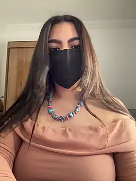 Snapshot of Hot-Sarah-arab chatting on March 4, 8:04 pm Hot-Sarah-arab online show from March 4, 8:04 pm