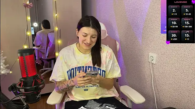 Katrin  kiss online show from January 2, 7:51 pm
